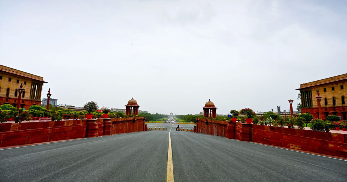 IMD issues thunderstorm, high speed winds alert for Delhi-NCR till June 25; air quality remains poor