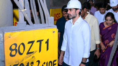 Pawan Kalyan, Lokesh meet injured in Visakhapatnam Steel Plant accident; assure all assistance