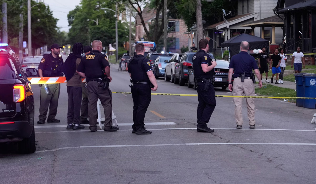 12 people wounded in shooting near US Ohio festival