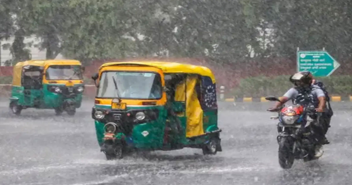 Light rain brings pleasant start to week for Delhi-NCR residents