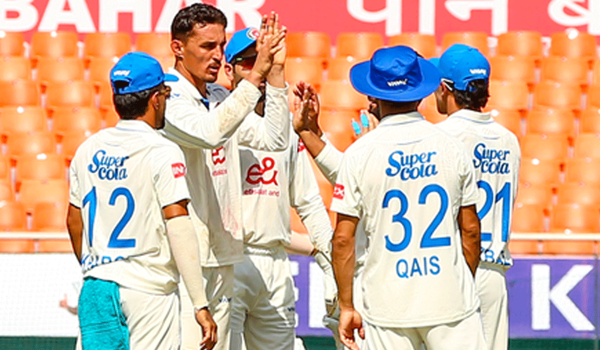 One-off Test: KL Rahul, Gill hit tons as India end Day One at 368/3 against Afghanistan