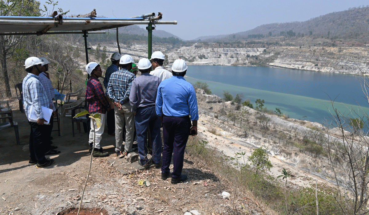 SCCL Earns Centre's Recognition for Sustainable Mining; Receives Rs 40 Crore Escrow Refund
