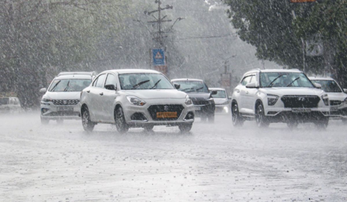 Heavy rainfall, 94 kmph gusty winds disrupt normal life in many parts of MP