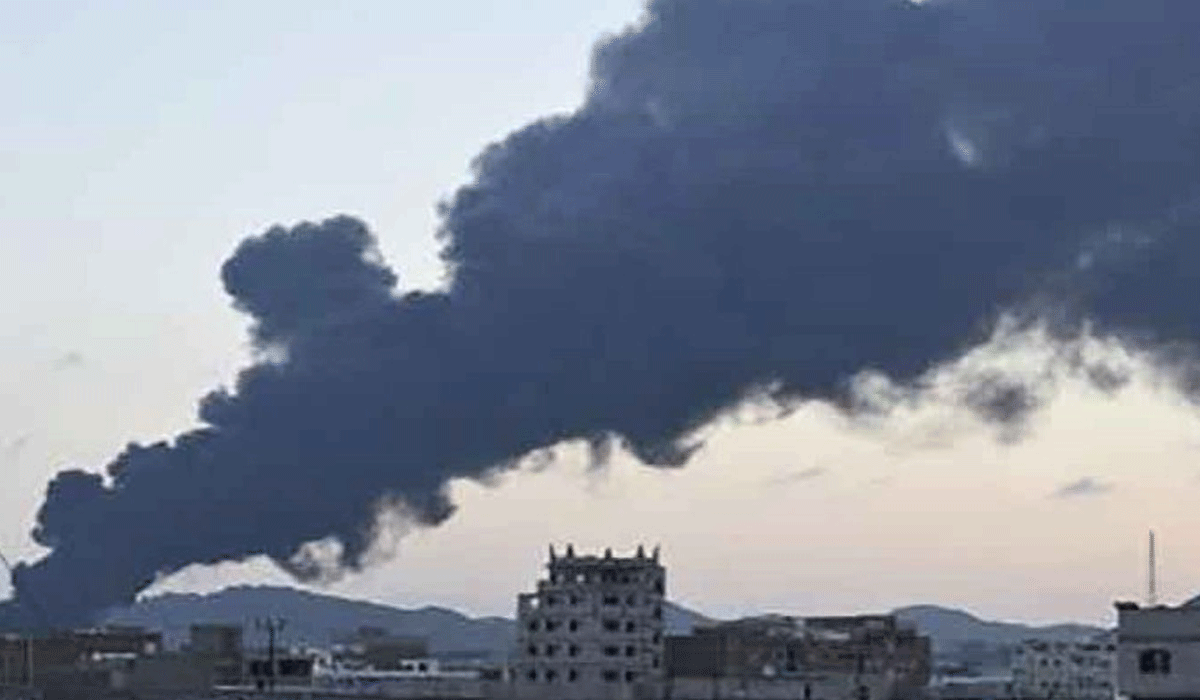 12 soldiers killed in military camp explosion in Yemen's Aden