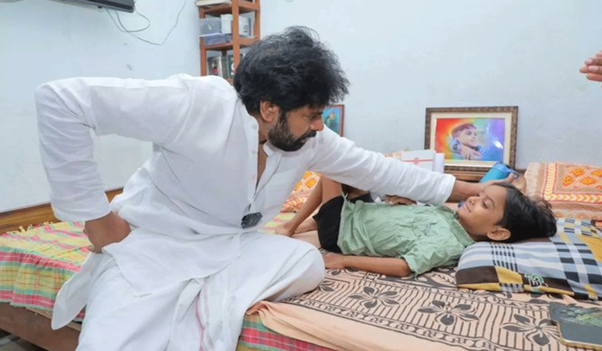 Pawan Kalyan fulfils wish of young fan battling a rare disease