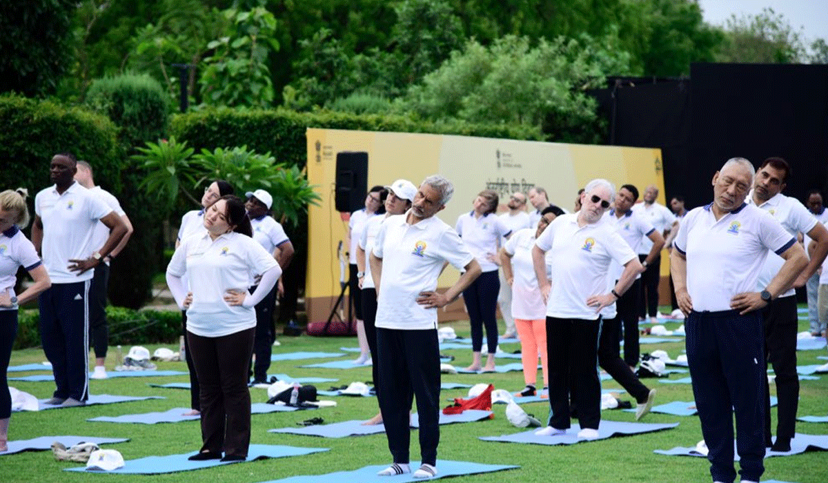 EAM Jaishankar joins Diplomatic Corps in New Delhi to mark International Day of Yoga