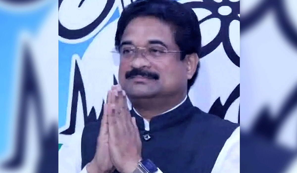 TMC councillor arrested in West Bengal in corruption case after police searches