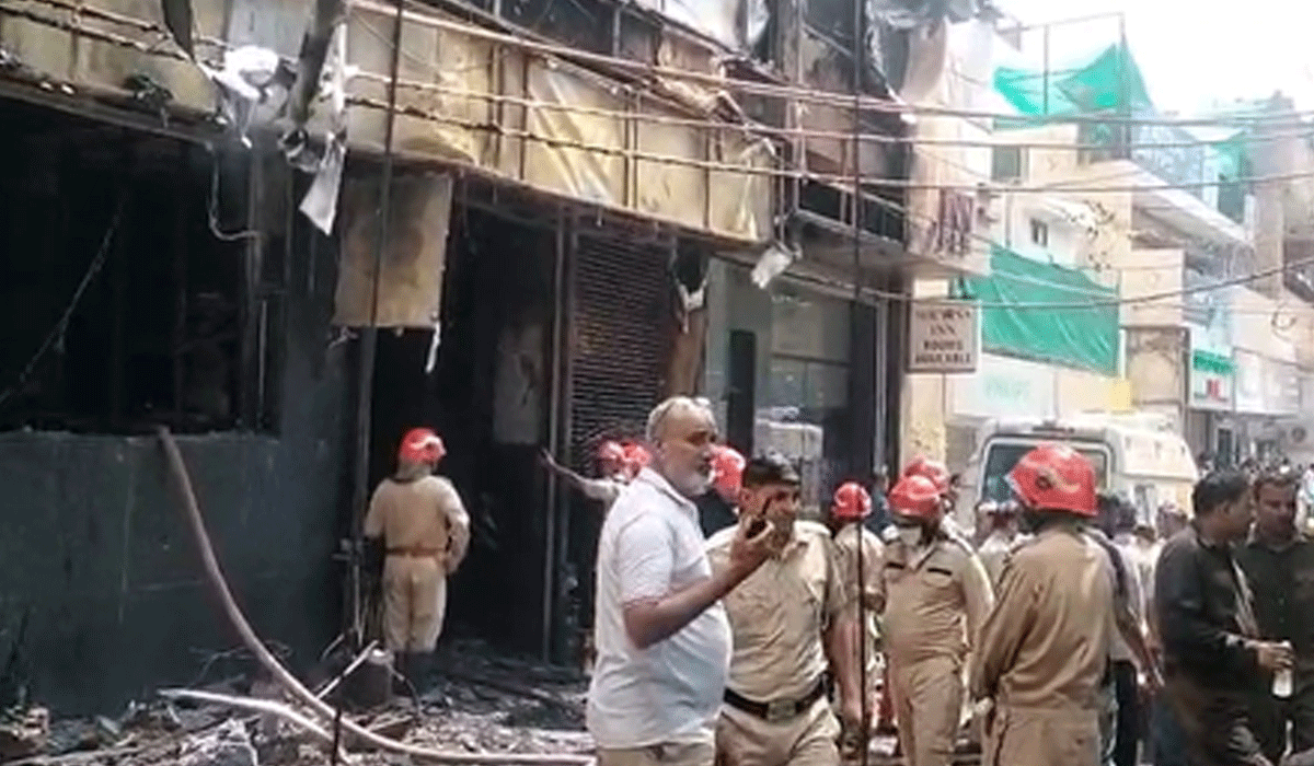 Massive fire breaks out at multi-storey building in Delhi's Malviya Nagar; 3 rescued