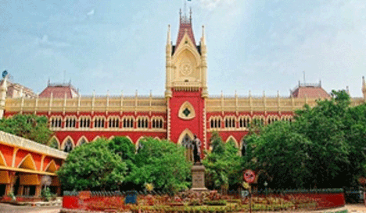 Calcutta HC rejects Mamata Banerjee-led Trinamool faction’s plea to fast-track hearing in bank accounts case