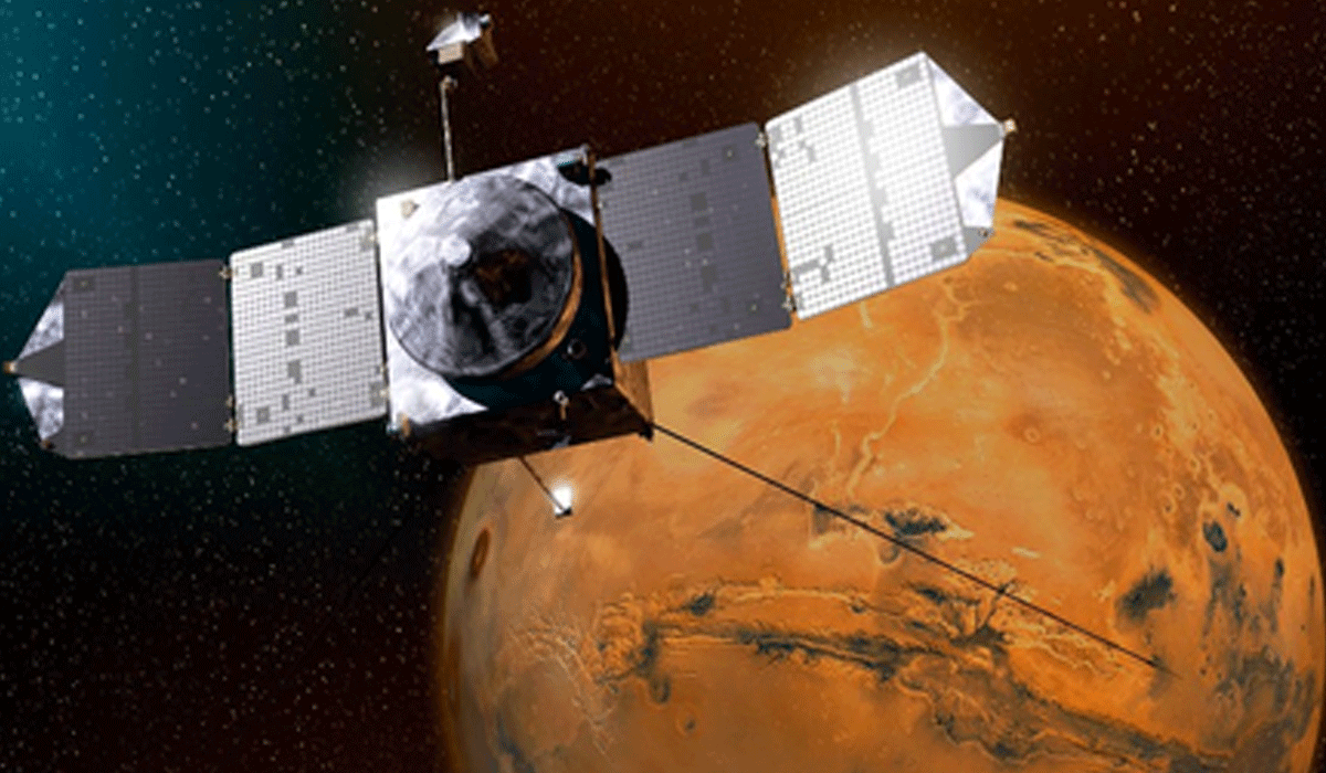 NASA ends decade-long Mars mission after spacecraft loss