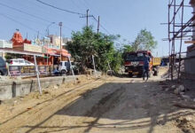 HYDRAA Fences 1,599 Sq Yards Land in Patancheru; Locals Protest Near Kanyaka Parameswari Saraswati Temple Site