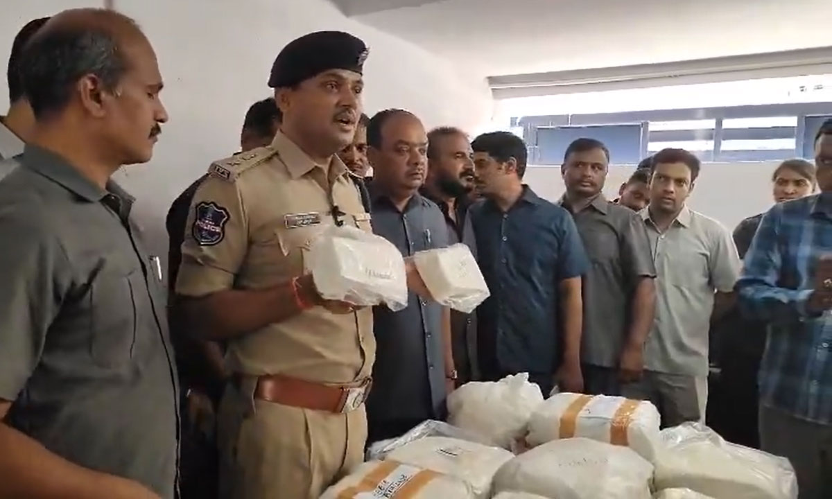 Hyderabad Task Force Seizes 825 Kg Adulterated Paneer; DCP Warns of Strict Action Against Violators