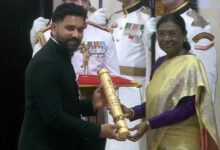 Rohit Sharma Receives Padma Shri Award from President Droupadi Murmu at Rashtrapati Bhavan