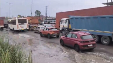 Massive Traffic Jam at Outer Ring Road; Rain and Highway Expansion Leave Motorists Stranded