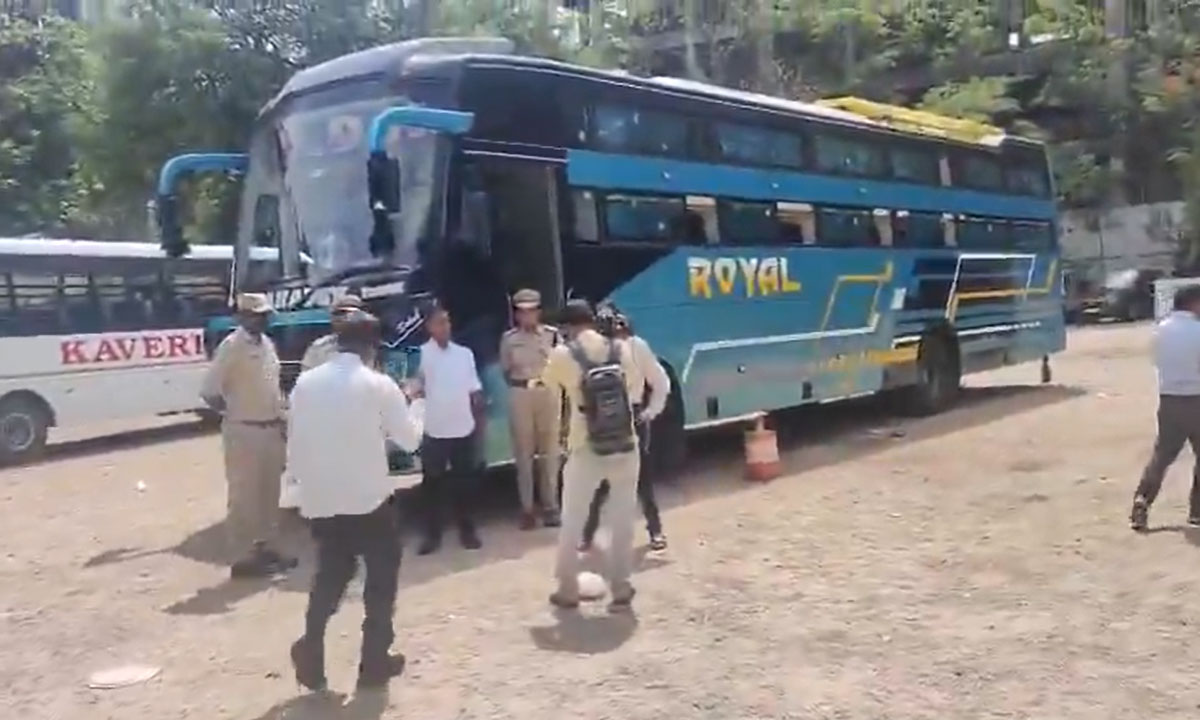 Khairatabad RTA Seizes Private Travels Bus; 50 Passengers Stranded for 10 Hours Without Alternative Transport