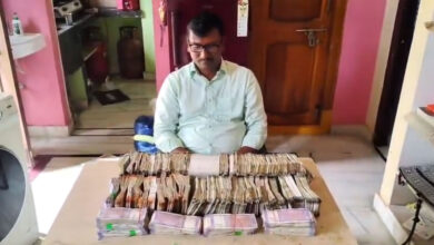 Peddapally Municipal Assistant Engineer Held in ₹2 Lakh Bribery Case; ₹32 Lakh Cash Seized
