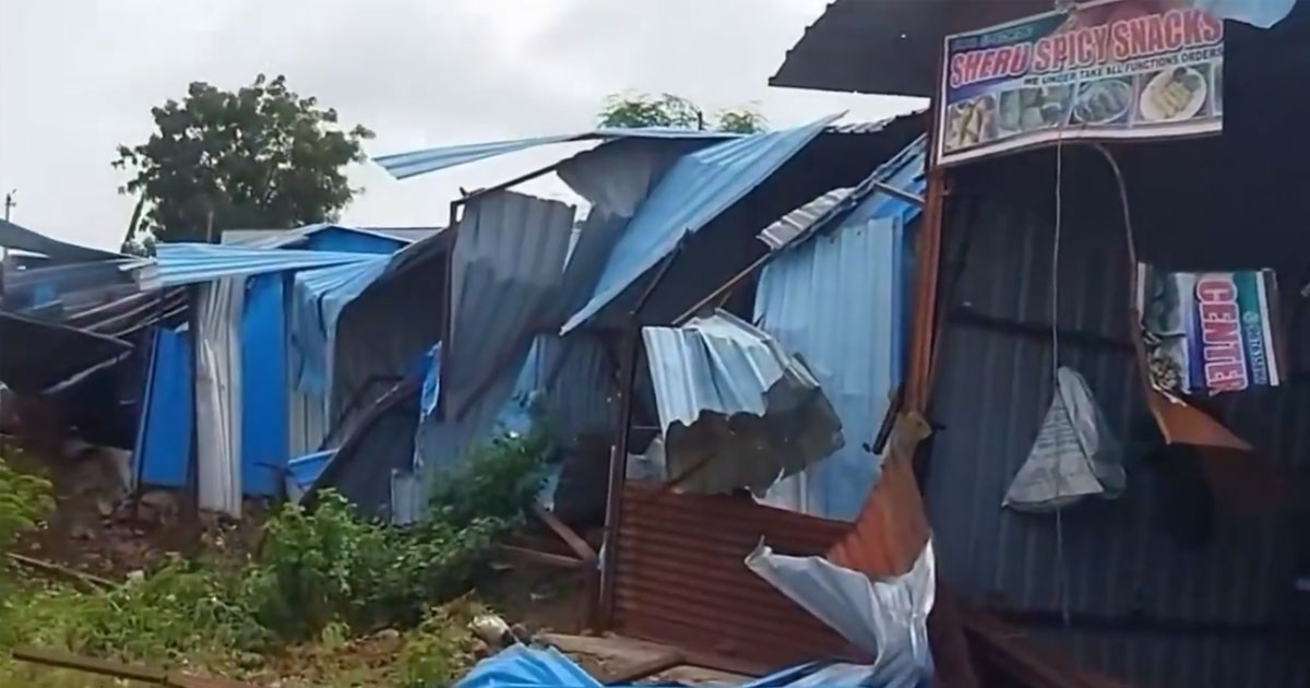 Poor People's Huts Demolished in Sangareddy, Former MLA Bhupal Reddy Protests