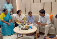 KTR, Seethakka and Kalvakuntla Sanjay Offer Condolences to Former MLA P. Sudarshan Reddy's Family