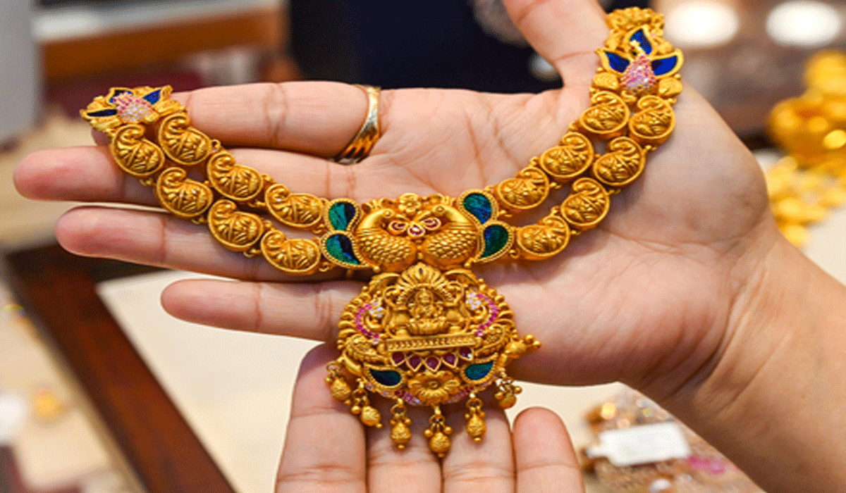 Gold steady, silver slips as Fed rate hike expectations ease