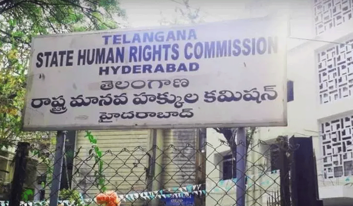 Telangana rights panel takes suo-motu cognisance of Gurukul food poisoning