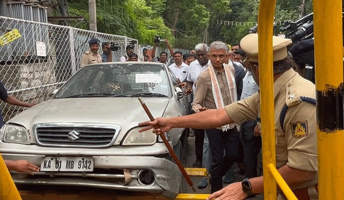 Karnataka cracks down on abandoned vehicles, launches citywide clearance in Bengaluru
