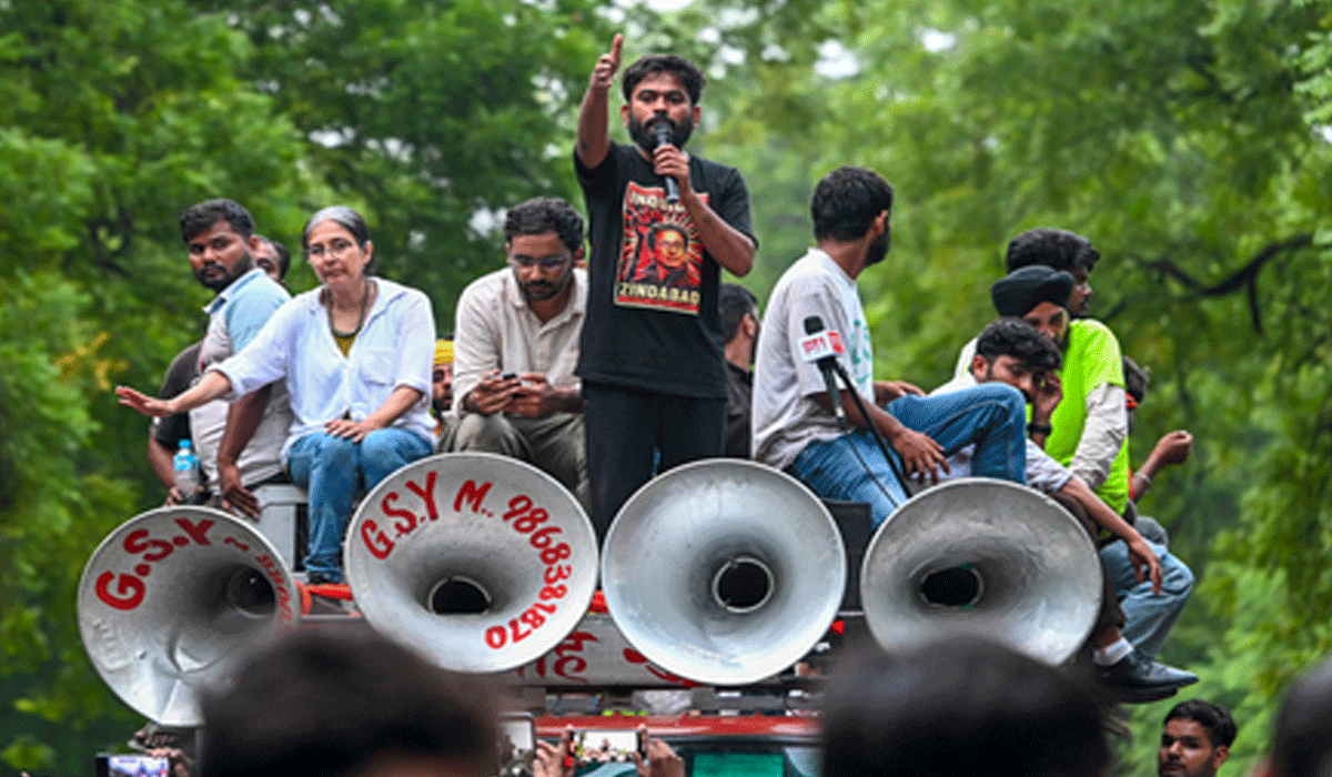 AAP’s fresh attack on Congress ecosystem over ‘weakening’ CJP-led student stir
