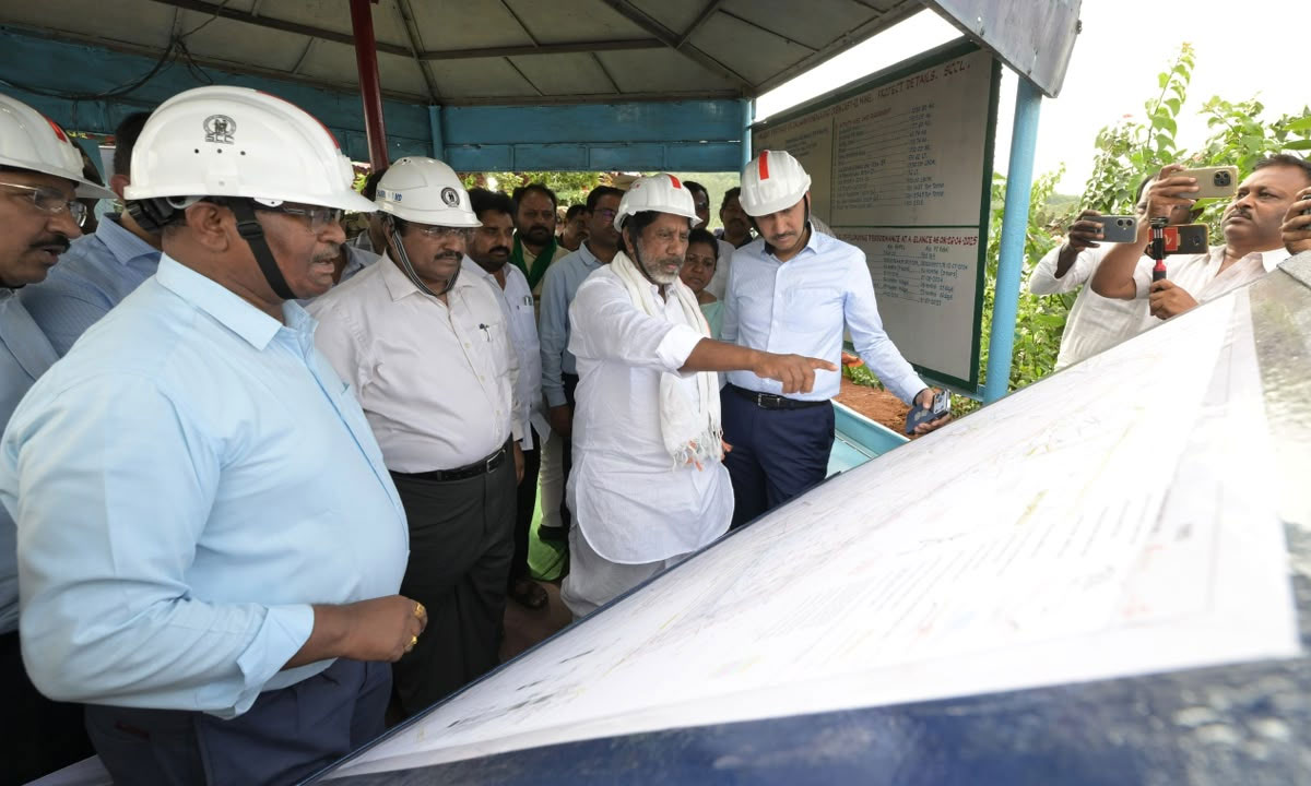 Bhatti Vikramarka Says Singareni Is Telangana’s Heartbeat, Calls for 10-Year Growth Plan and Lower Coal Production Costs