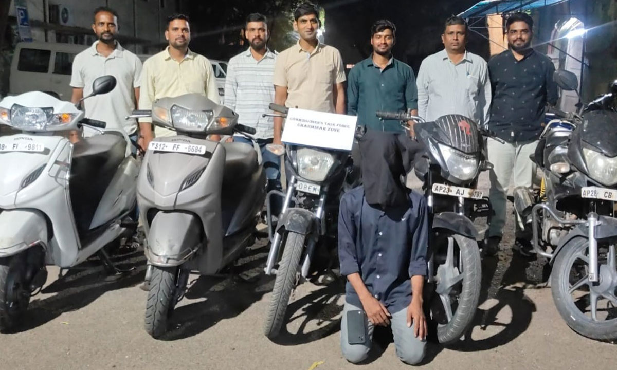 Two-Wheeler Theft: Charminar Task Force, Gudimalkapur Police Arrest Habitual Offender, detect 8 Cases and Recover 7 Stolen Bikes