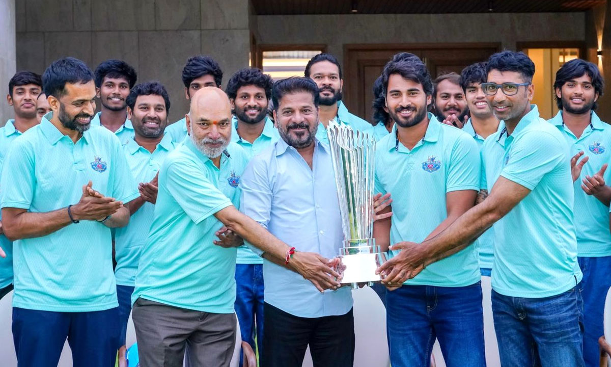CM Revanth Reddy Honours Hyderabad E-Champions, Reaffirms Telangana's Focus on Sports Development