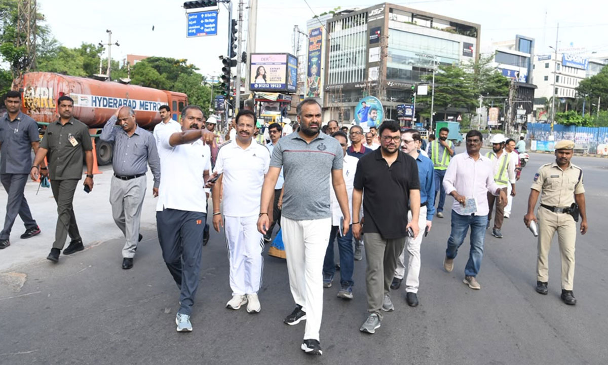 KBR Park One-Way Traffic Plan: GHMC, Hyderabad Police Inspect 5-km Stretch Ahead of Rollout