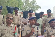 Maheshwaram Police Arrest Chain Snatching Gang After BRS Meeting Theft; 15 Tolas Gold, ₹2.55 Lakh Cash Recovered