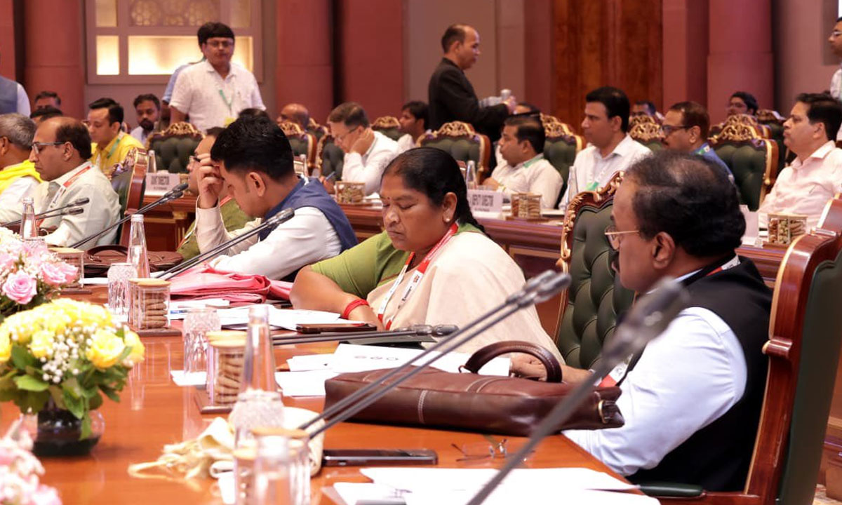 Seethakka Urges 16th Finance Commission to Give Special Relief for Tribal Gram Panchayats, Continue Untied Grants