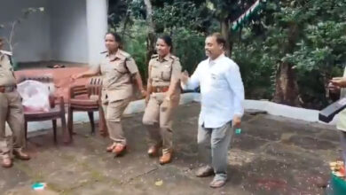 Andhra Pradesh Police Employees Dance to Telangana Song During Independence Day Celebrations