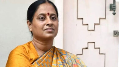 Anti-Konda Faction Demands Suspension of Konda Family from Congress Party