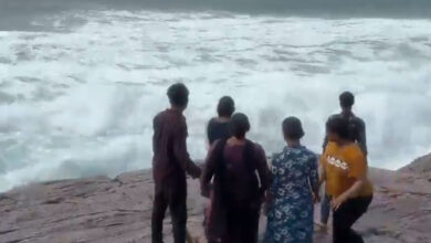 Tragedy on Friendship Day: Two Friends Drown at Vizag Beach