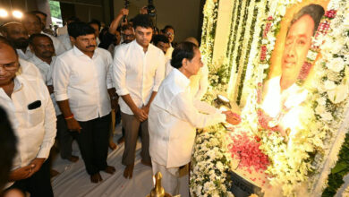KCR Pays Floral Tributes to Brother-in-Law Joginapalli Srinivasa Rao
