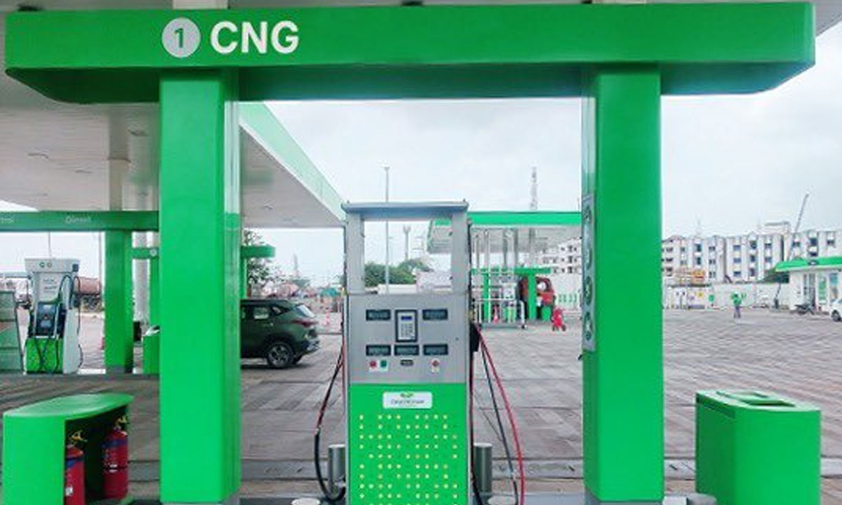 IGL hikes CNG prices by Rs 3.89/kg in Delhi-NCR as LNG costs surge