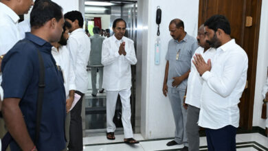 KCR Leaves for Narsampet to Condole Former MLA Peddi Sudarshan Reddy’s Family