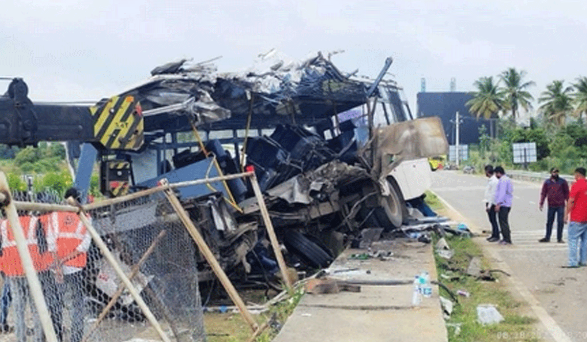 Two killed, four critical as Kerala bus overturns after hitting signboard on Bengaluru-Mysuru Expressway