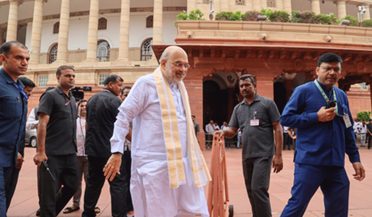 HM Shah requests LS Speaker to consult Opposition for students' protest debate