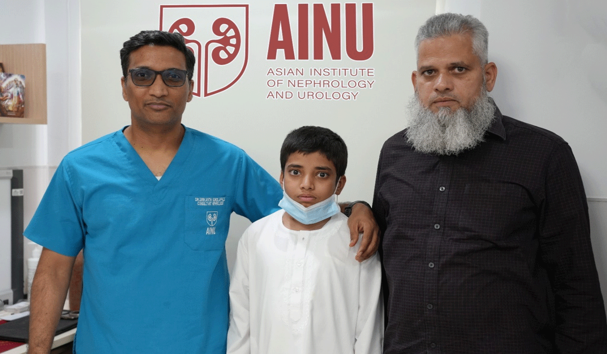 Father Donates Kidney to Save 16-Year-Old Aspiring Cricketer