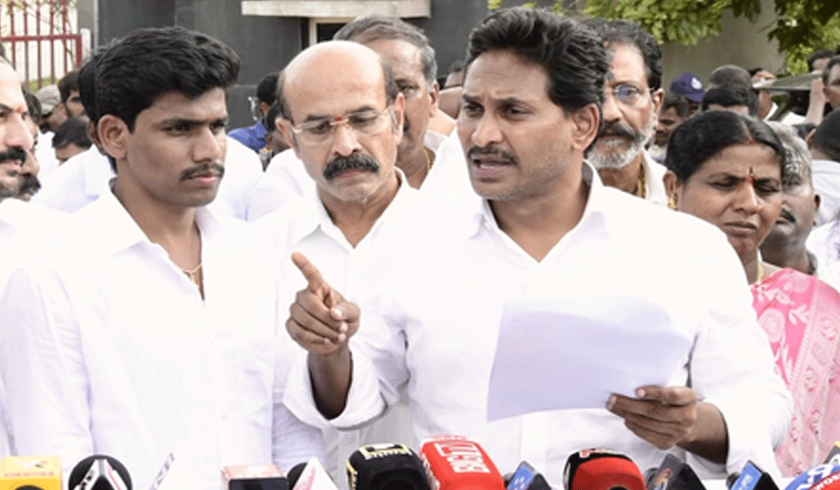 TET row: Jagan slams Chandrababu Naidu for suspension of 5 teachers for taking woes to Centre