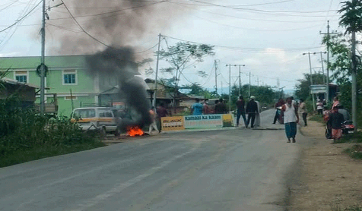 Manipur: Shutdown over NRC demand; normal life hit across Imphal Valley for 2nd day