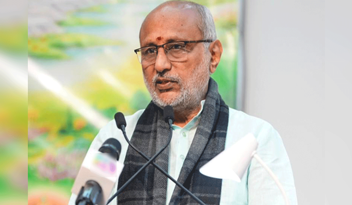 V-P Radhakrishnan to felicitate Andhra farmers, launch maize seed tomorrow
