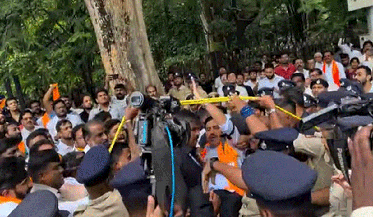Karnataka BJP leaders lay siege to Vidhana Soudha, demand Nagendra’s resignation; many detained