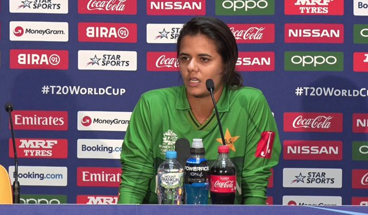 Pakistan fast bowler Aimen Anwar retires from international cricket