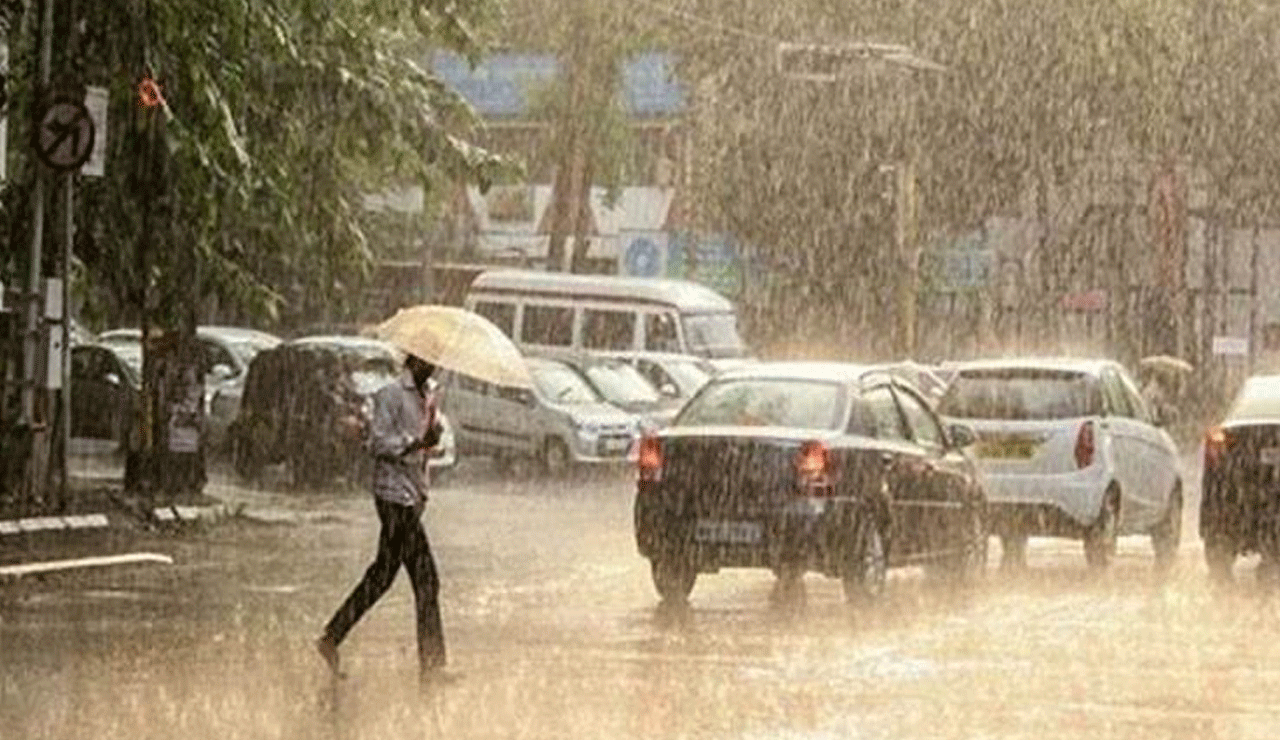 Telangana Braces for Heavy Rainfall for Two Days; Yellow Alert Issued in Several Districts