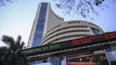 Sensex, Nifty open mixed following global cues
