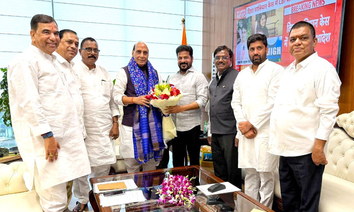 Revanth Reddy Invites Rajnath Singh to Invest Telangana Global Summit 2026, Defence Expo Planned