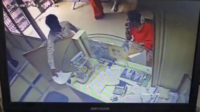 Thief Allegedly Pledges Fake Gold at Bank Using Paper-Filled Packets
